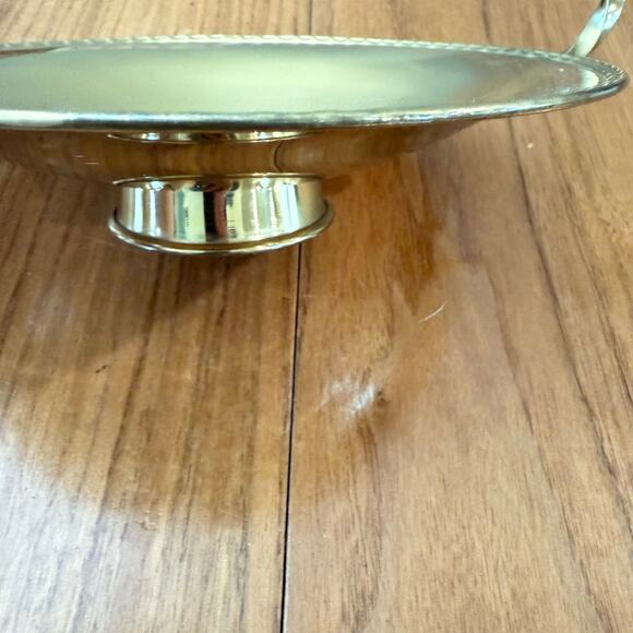 Brass Basket Twisted Handle Sweden 9" x 5" - Picture 6 of 12